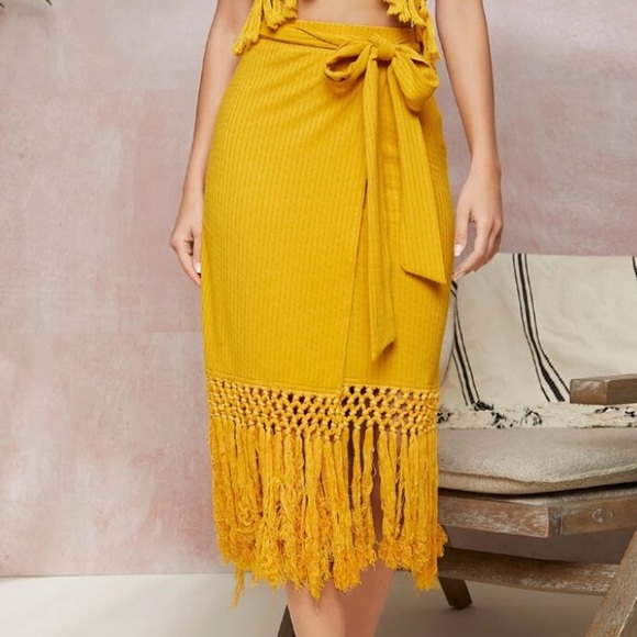 Boho Fringe skirt - Picture 2 of 8